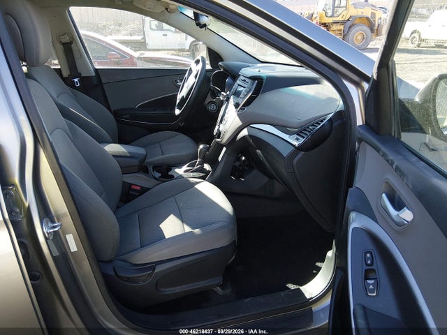 2016 Hyundai Santa Fe Sport 2.4l მანქანა იყიდება აუქციონზე, vin: 5XYZUDLB6GG370289, აუქციონის ნომერი: 46218437
