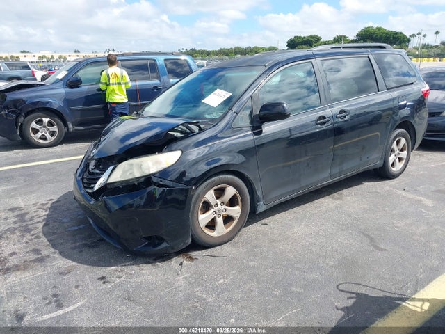 Продаж на аукціоні авто 2016 Toyota Sienna Le 8 Passenger, vin: 5TDKK3DC6GS718636, номер лоту: 46218470