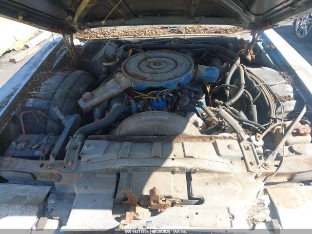 46218504 :رقم المزاد ، 6y89AB866263 vin ، 1976 Lincoln Continental مزاد بيع