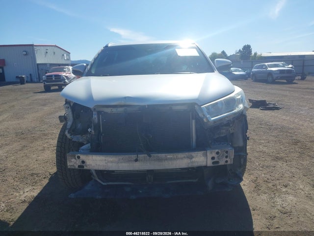 Toyota Highlander Xle 2018 5TDJZRFHXJS536867 Image 13