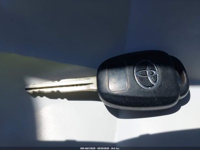 2017 Toyota Camry Le მანქანა იყიდება აუქციონზე, vin: 4T1BF1FK4HU750071, აუქციონის ნომერი: 46218529