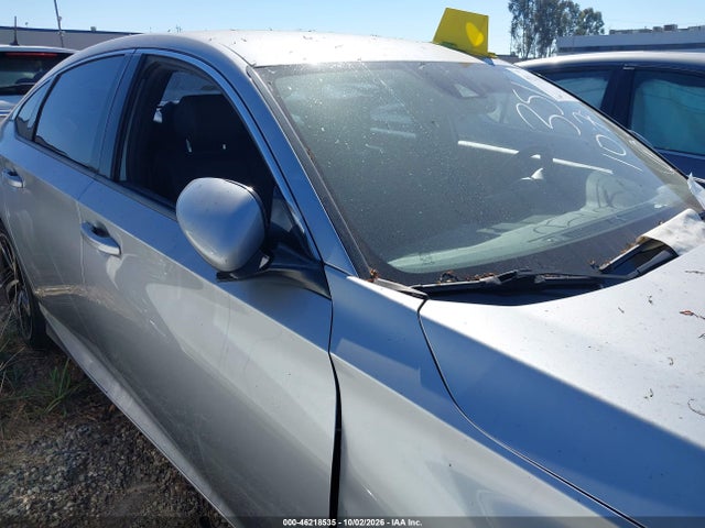 46218535 :رقم المزاد ، 1HGCV1F37JA139903 vin ، 2018 Honda Accord Sport مزاد بيع