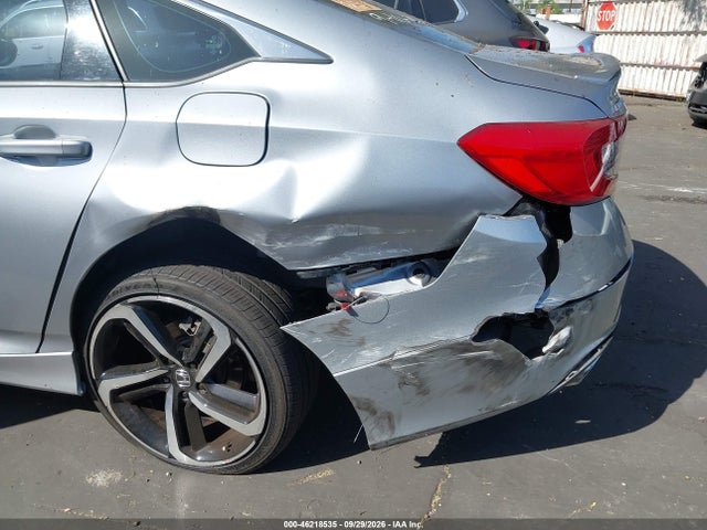 46218535 :رقم المزاد ، 1HGCV1F37JA139903 vin ، 2018 Honda Accord Sport مزاد بيع