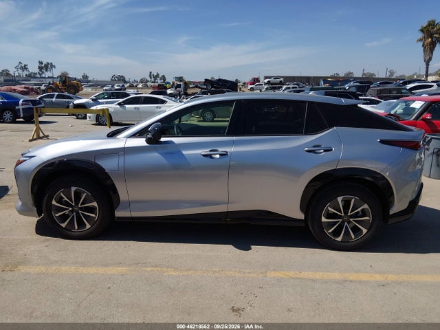 JTJABABB0RA000930 Lexus Rz 300e Premium