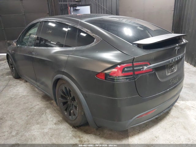 Auction sale of the 2016 Tesla Model X 60d/70d/75d/90d, vin: 5YJXCAE26GF014602, lot number: 46218563