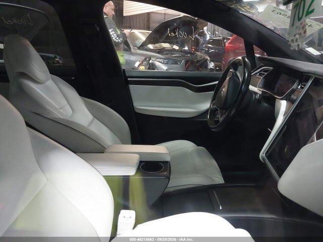 Auction sale of the 2016 Tesla Model X 60d/70d/75d/90d, vin: 5YJXCAE26GF014602, lot number: 46218563
