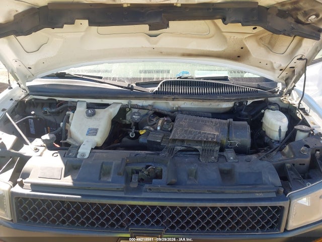 46218581 :رقم المزاد ، 1GCWGBFB3J1337347 vin ، 2018 Chevrolet Express 2500 Work Van مزاد بيع