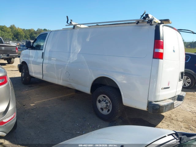 46218581 :رقم المزاد ، 1GCWGBFB3J1337347 vin ، 2018 Chevrolet Express 2500 Work Van مزاد بيع