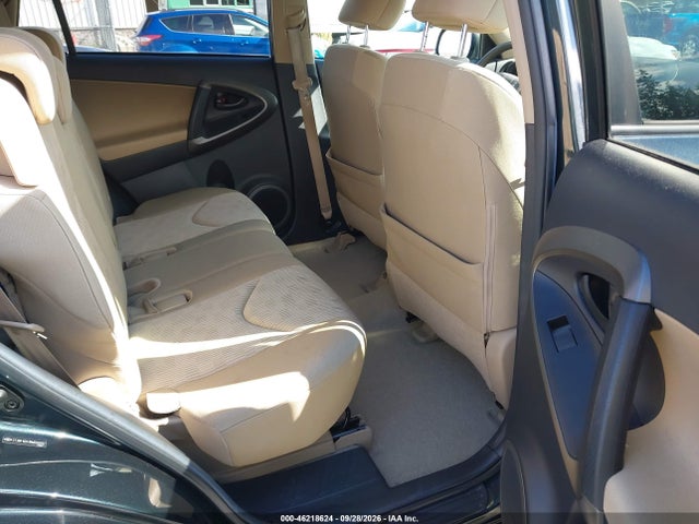 2011 Toyota Rav4 მანქანა იყიდება აუქციონზე, vin: 2T3BF4DV3BW092692, აუქციონის ნომერი: 46218624
