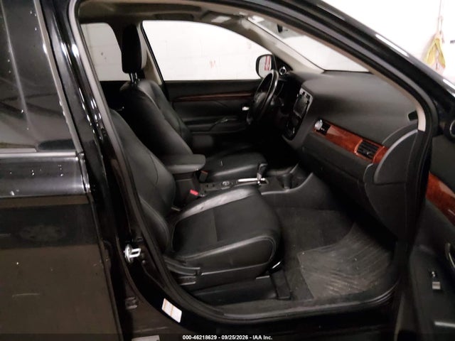 Продаж на аукціоні авто 2015 Mitsubishi Outlander Se, vin: JA4AZ3A32FZ005039, номер лоту: 46218629