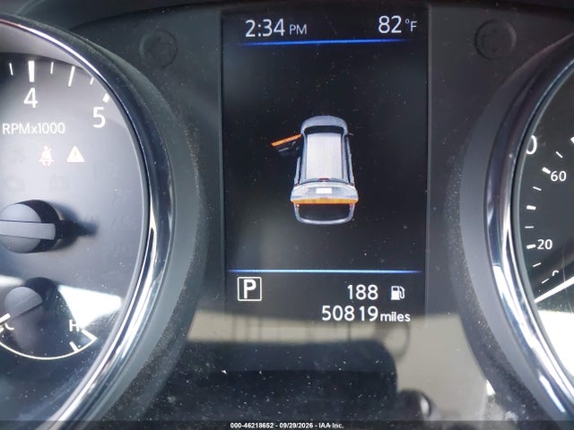 2018 Nissan Rogue Sv მანქანა იყიდება აუქციონზე, vin: 5N1AT2MV2JC813073, აუქციონის ნომერი: 46218652