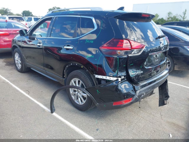 2018 Nissan Rogue Sv მანქანა იყიდება აუქციონზე, vin: 5N1AT2MV2JC813073, აუქციონის ნომერი: 46218652