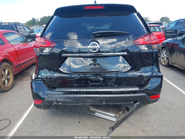 2018 Nissan Rogue Sv მანქანა იყიდება აუქციონზე, vin: 5N1AT2MV2JC813073, აუქციონის ნომერი: 46218652