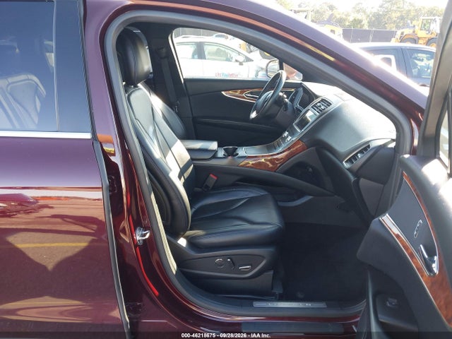 46218675 :رقم المزاد ، 2LMPJ8KR7JBL42390 vin ، 2018 Lincoln Mkx Select مزاد بيع