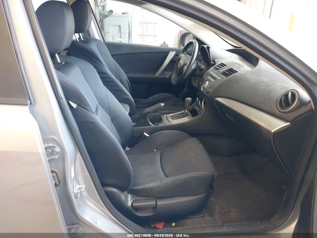 46218686 :رقم المزاد ، JM1BL1U68B1414824 vin ، 2011 Mazda Mazda3 S Sport مزاد بيع