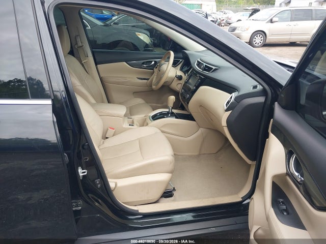 46218690 :رقم المزاد ، 5N1AT2MV5FC826343 vin ، 2015 Nissan Rogue Sl مزاد بيع