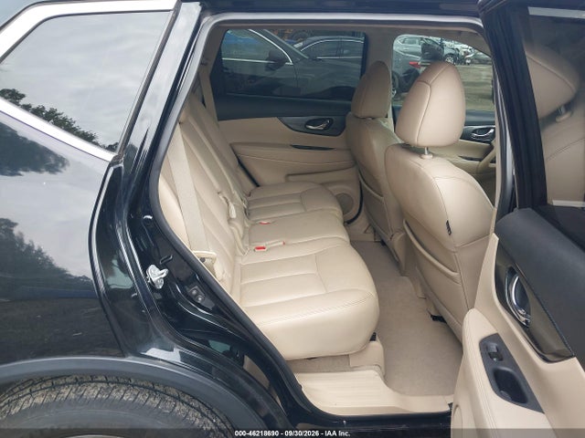 46218690 :رقم المزاد ، 5N1AT2MV5FC826343 vin ، 2015 Nissan Rogue Sl مزاد بيع
