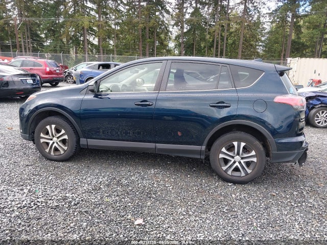JTMBFREV4JJ190851 Toyota RAV4 LE
