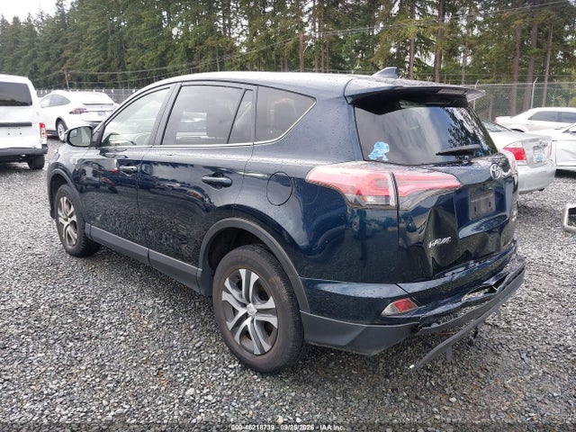 JTMBFREV4JJ190851 Toyota RAV4 LE