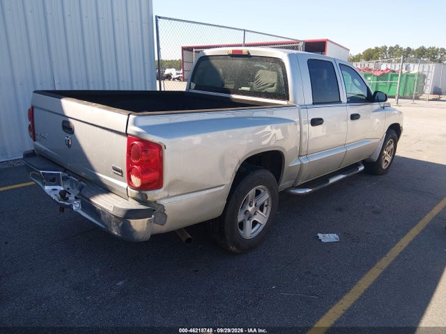 2005 Dodge Dakota Slt მანქანა იყიდება აუქციონზე, vin: 1D7HE48N35S275584, აუქციონის ნომერი: 46218748