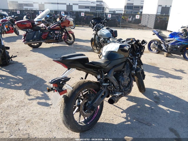 2025 Yamaha Yzfr7 მანქანა იყიდება აუქციონზე, vin: JYARM38E0SA018715, აუქციონის ნომერი: 46218752