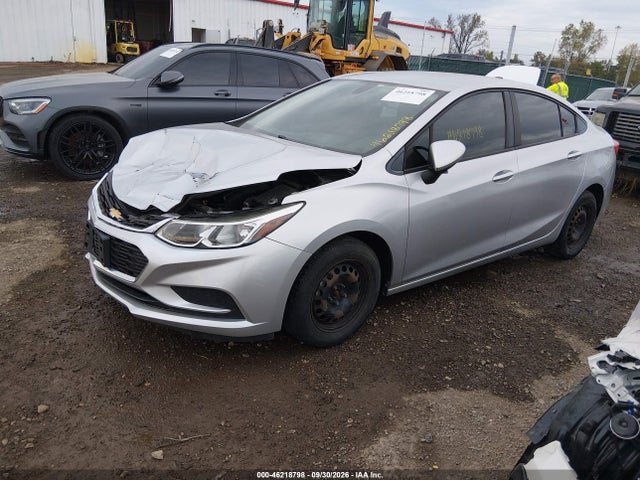 46218798 :رقم المزاد ، 1G1BC5SM7J7115192 vin ، 2018 Chevrolet Cruze Ls Auto مزاد بيع