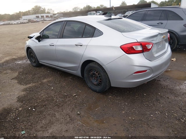 46218798 :رقم المزاد ، 1G1BC5SM7J7115192 vin ، 2018 Chevrolet Cruze Ls Auto مزاد بيع