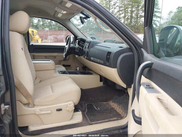46218821 :رقم المزاد ، 3GCPCSE06BG276739 vin ، 2011 Chevrolet Silverado 1500 Lt مزاد بيع