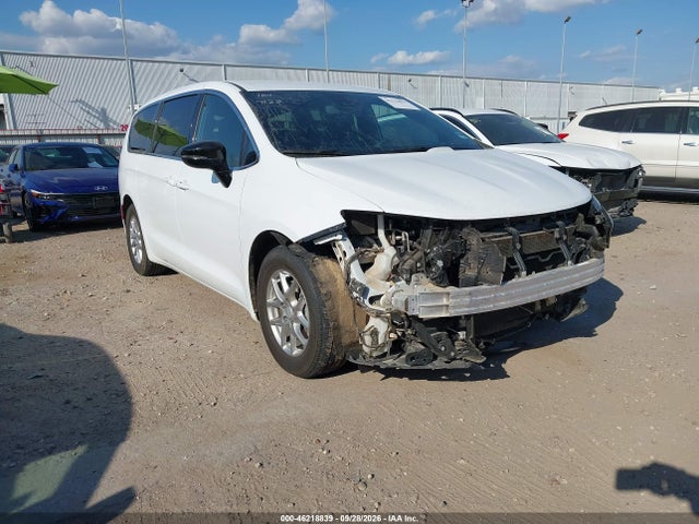 Продаж на аукціоні авто 2027 Chrysler Pacifica, vin: 2C4RC1BG1VR566826, номер лоту: 46218839