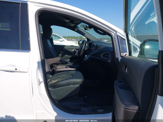 Продаж на аукціоні авто 2027 Chrysler Pacifica, vin: 2C4RC1BG1VR566826, номер лоту: 46218839