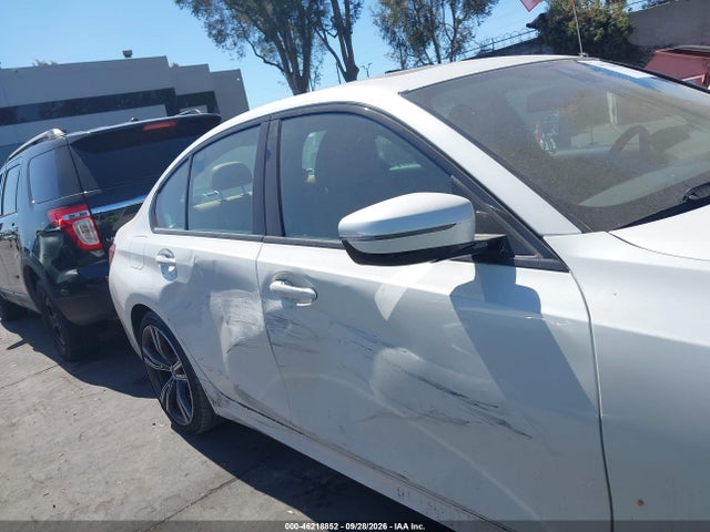 Aukcja sprzedaży 2022 Bmw 330e, vin: 3MW5P7J03N8C33924, numer aukcji: 46218852