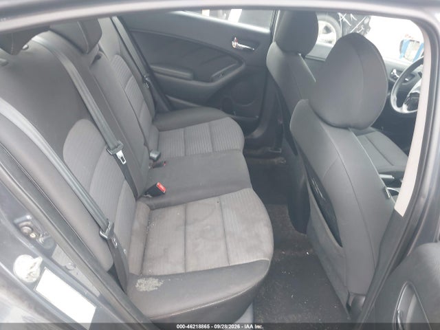 Продажа на аукционе авто 2016 Kia Forte Lx, vin: KNAFX4A61G5440772, номер лота: 46218865