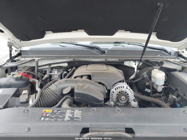 Продаж на аукціоні авто 2014 Chevrolet Suburban 1500 Ltz, vin: 1GNSKKE72ER191743, номер лоту: 46218879