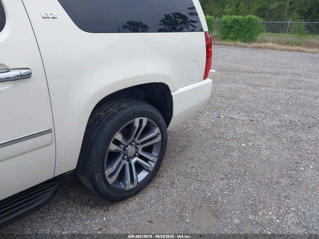 Продаж на аукціоні авто 2014 Chevrolet Suburban 1500 Ltz, vin: 1GNSKKE72ER191743, номер лоту: 46218879