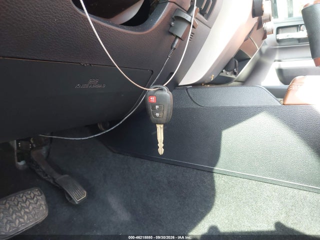 46218880 :رقم المزاد ، 5TFAY5F18KX821366 vin ، 2019 Toyota Tundra 1794 5.7l V8 مزاد بيع