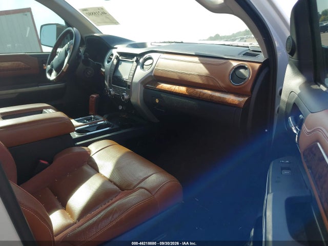46218880 :رقم المزاد ، 5TFAY5F18KX821366 vin ، 2019 Toyota Tundra 1794 5.7l V8 مزاد بيع