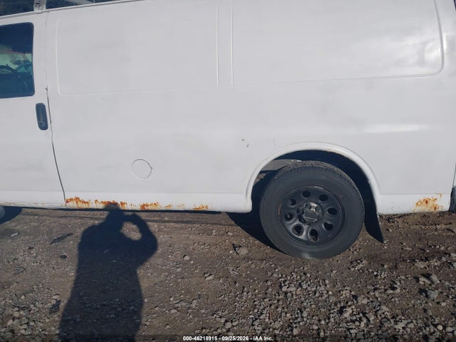 Auction sale of the 2009 Chevrolet Express 1500 Work Van, vin: 1GCFH154191165437, lot number: 46218915