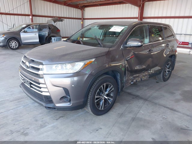 2019 Toyota Highlander Le მანქანა იყიდება აუქციონზე, vin: 5TDBZRFH2KS946035, აუქციონის ნომერი: 46218916