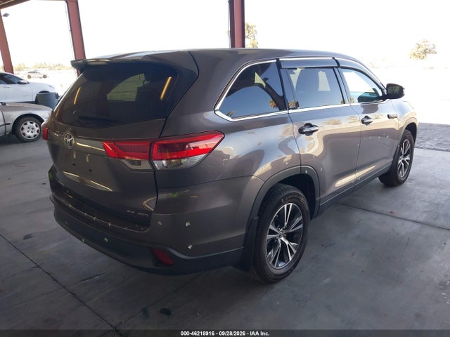 2019 Toyota Highlander Le მანქანა იყიდება აუქციონზე, vin: 5TDBZRFH2KS946035, აუქციონის ნომერი: 46218916