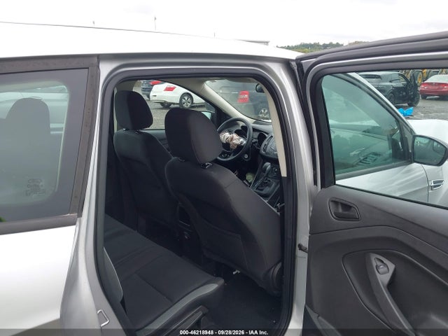 Продаж на аукціоні авто 2015 Ford Escape S, vin: 1FMCU0F71FUC73211, номер лоту: 46218948
