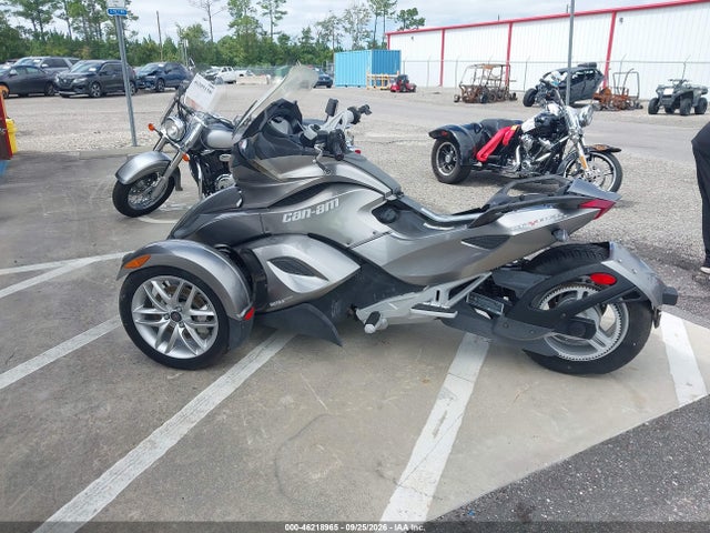 46218965 :رقم المزاد ، 2BXNCAC19DV000136 vin ، 2013 Can-am Spyder Roadster St/sts/st Limited مزاد بيع
