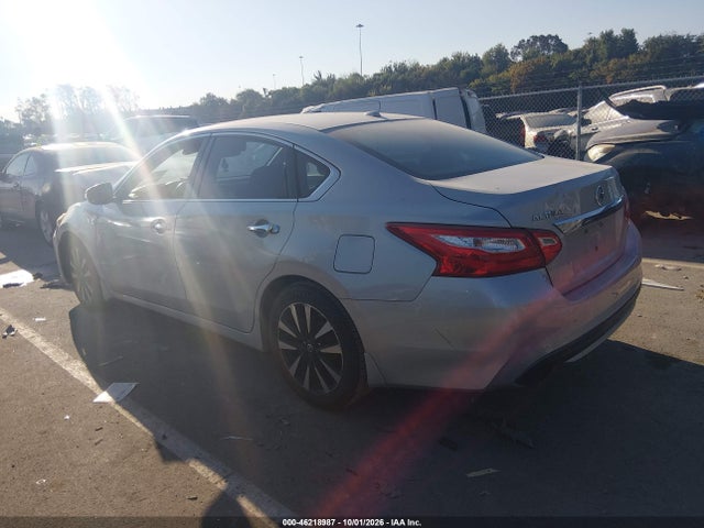 1N4AL3AP3HC490958 Nissan Altima 2.5/s/sv/sl/sr