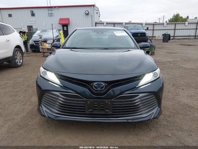 46219010 :رقم المزاد ، 4T1F31AK1LU528789 vin ، 2020 Toyota Camry Xle Hybrid مزاد بيع