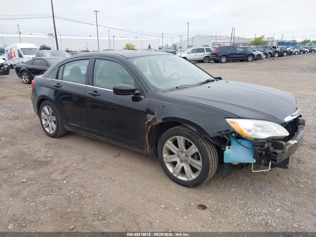 Продаж на аукціоні авто 2011 Chrysler 200 Touring, vin: 1C3BC1FB4BN613750, номер лоту: 46219019