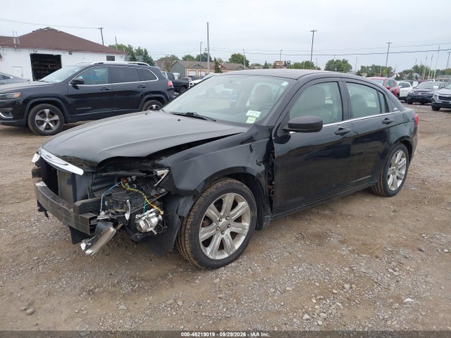 Продажа на аукционе авто 2011 Chrysler 200 Touring, vin: 1C3BC1FB4BN613750, номер лота: 46219019