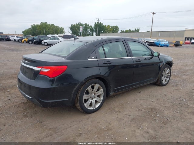 Продажа на аукционе авто 2011 Chrysler 200 Touring, vin: 1C3BC1FB4BN613750, номер лота: 46219019