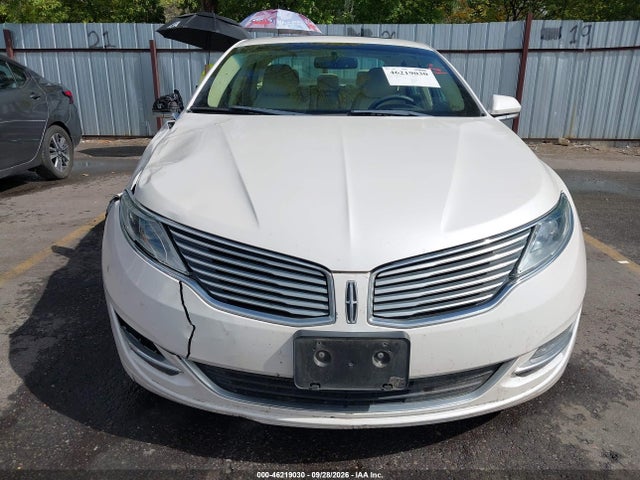 Lincoln MKZ 2015 3LN6L2J99FR625933 Image 12