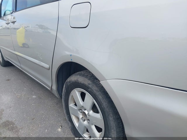 46219093 :رقم المزاد ، 5TDZA23C06S485154 vin ، 2006 Toyota Sienna Le مزاد بيع
