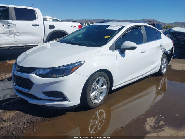 Chevrolet Cruze Lt Auto 2017 1G1BE5SM1H7156034 Image 2