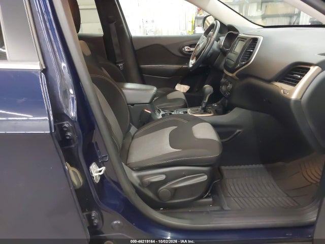 46219164 :رقم المزاد ، 1C4PJMCS7EW230252 vin ، 2014 Jeep Cherokee Latitude مزاد بيع